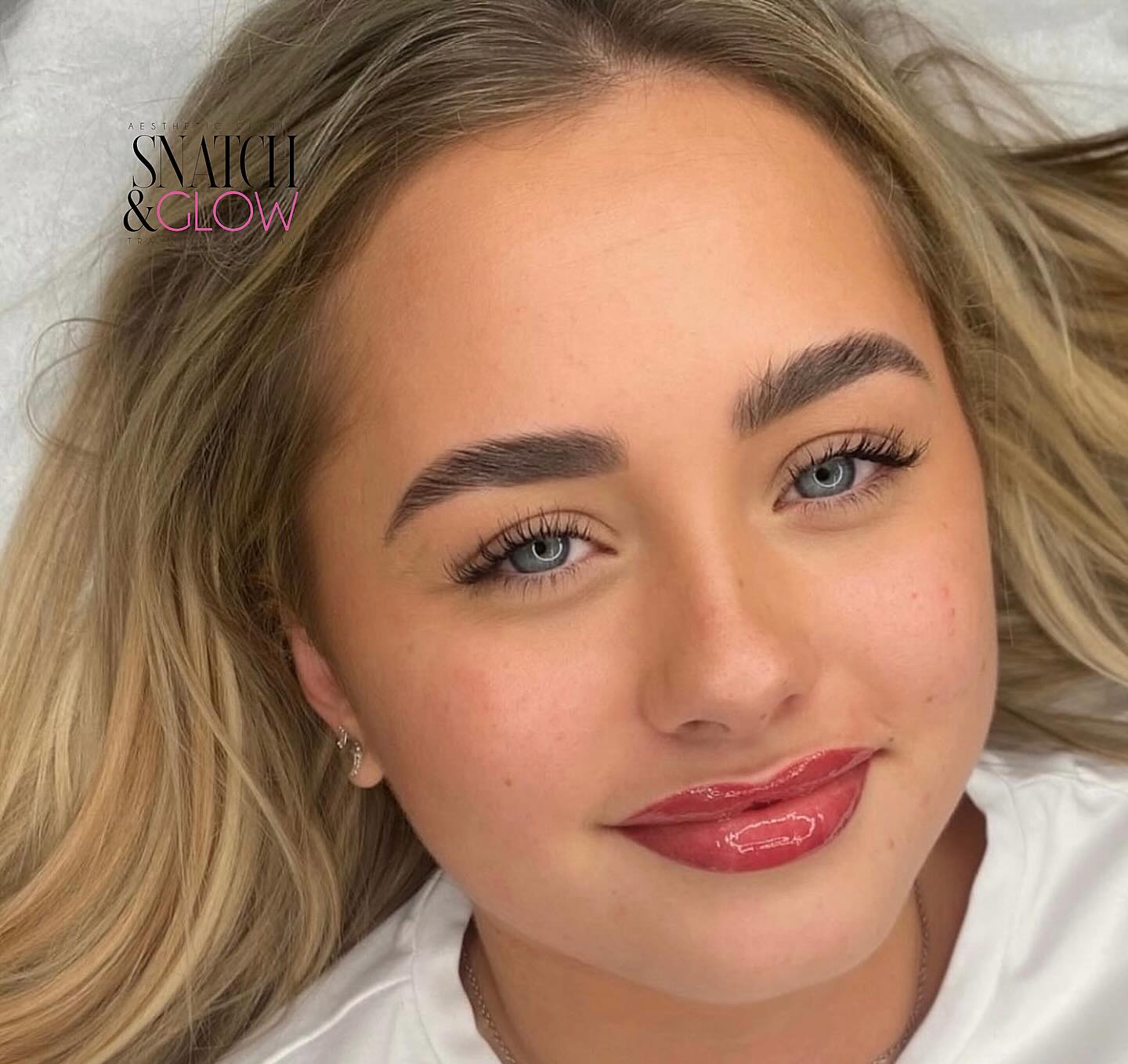 Brow tinting Snatch & Glow