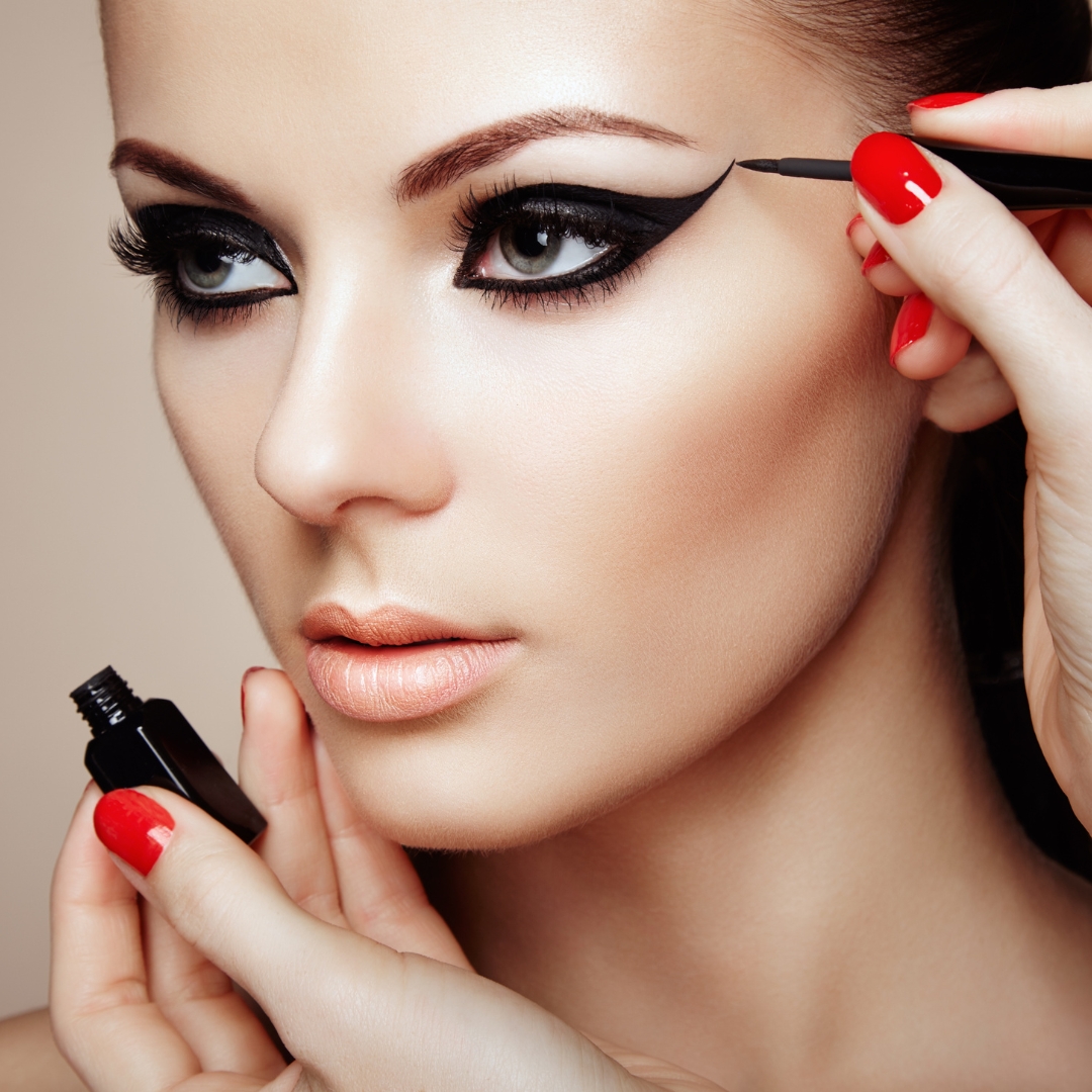 Shadow liner semi-permanent makeup Dubai